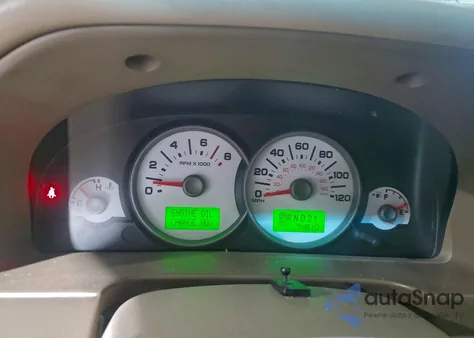 2005 Ford Escape Limited from USA, damaged, VIN 1FMCU04115KC04754